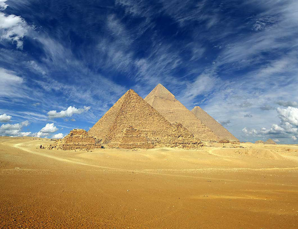 Egypt: the Great Pyramids